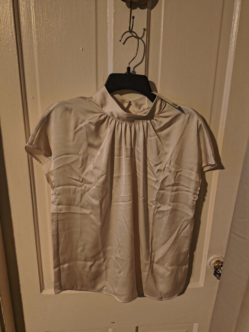 H&M Cream Satin Mock Neck Short-Sleeve Blouse